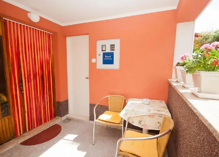 Nur 400 Meter Zum Mit Wifi, Parkplatz, Garten